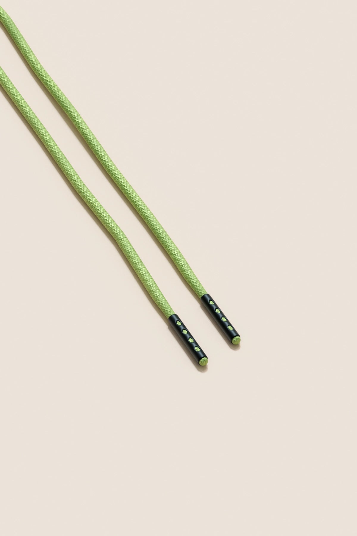 Senkels Pastel Green 2.5mm Round Waxed Shoelaces with Black Matte Aglets