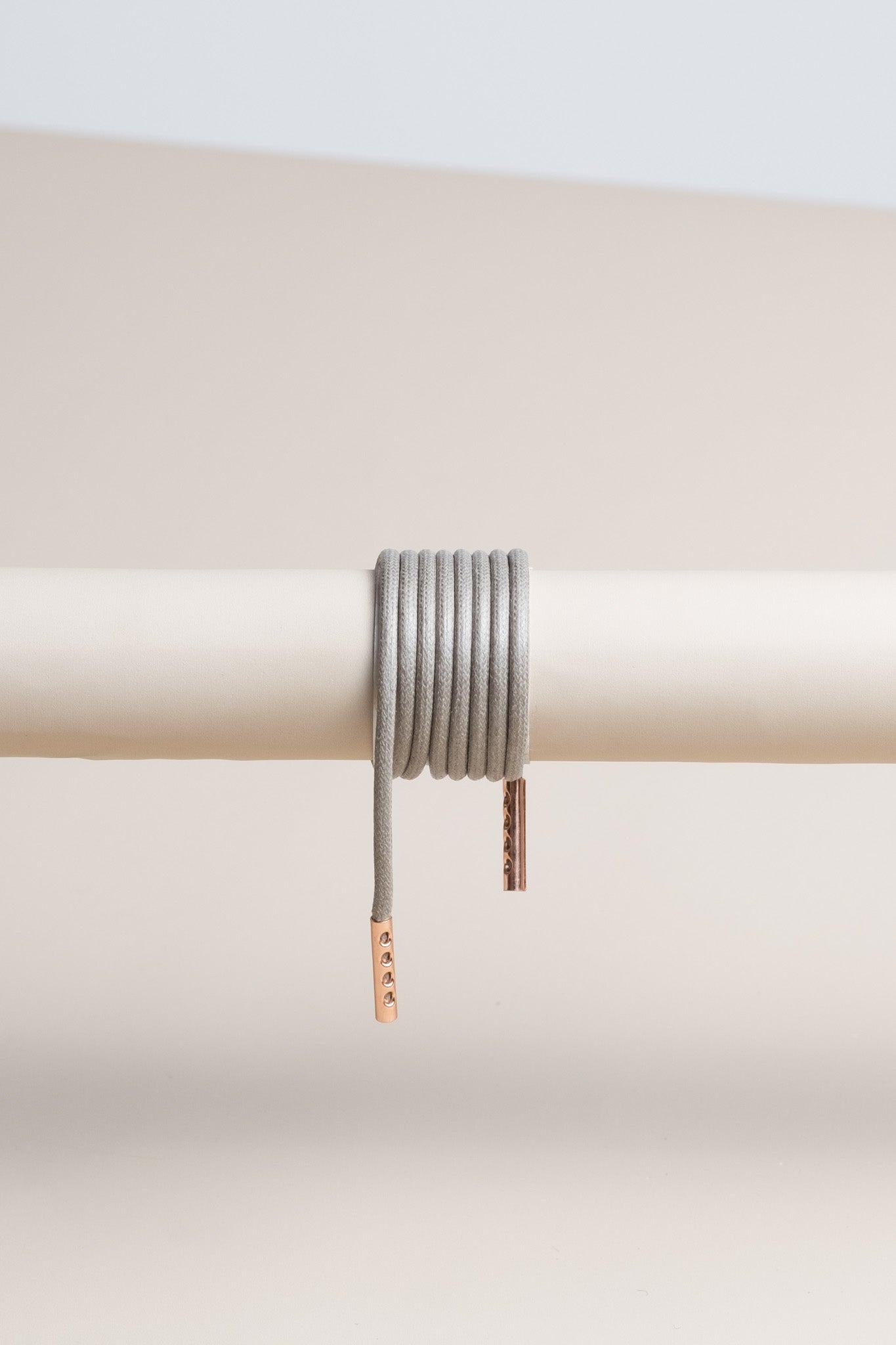 Grigio Grafite - Rotondo Cerato Lacci | Senkels