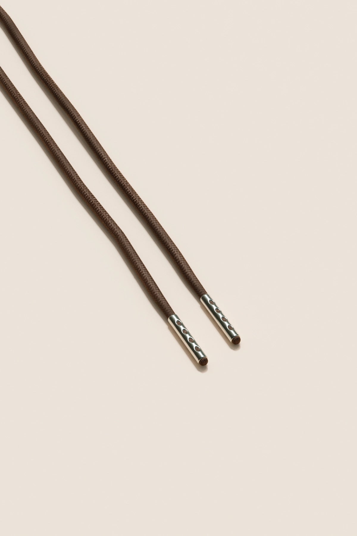 Senkels Marrone Cioccolato 2.5mm Rotondo Cerato Lacci with Nickel Puntali