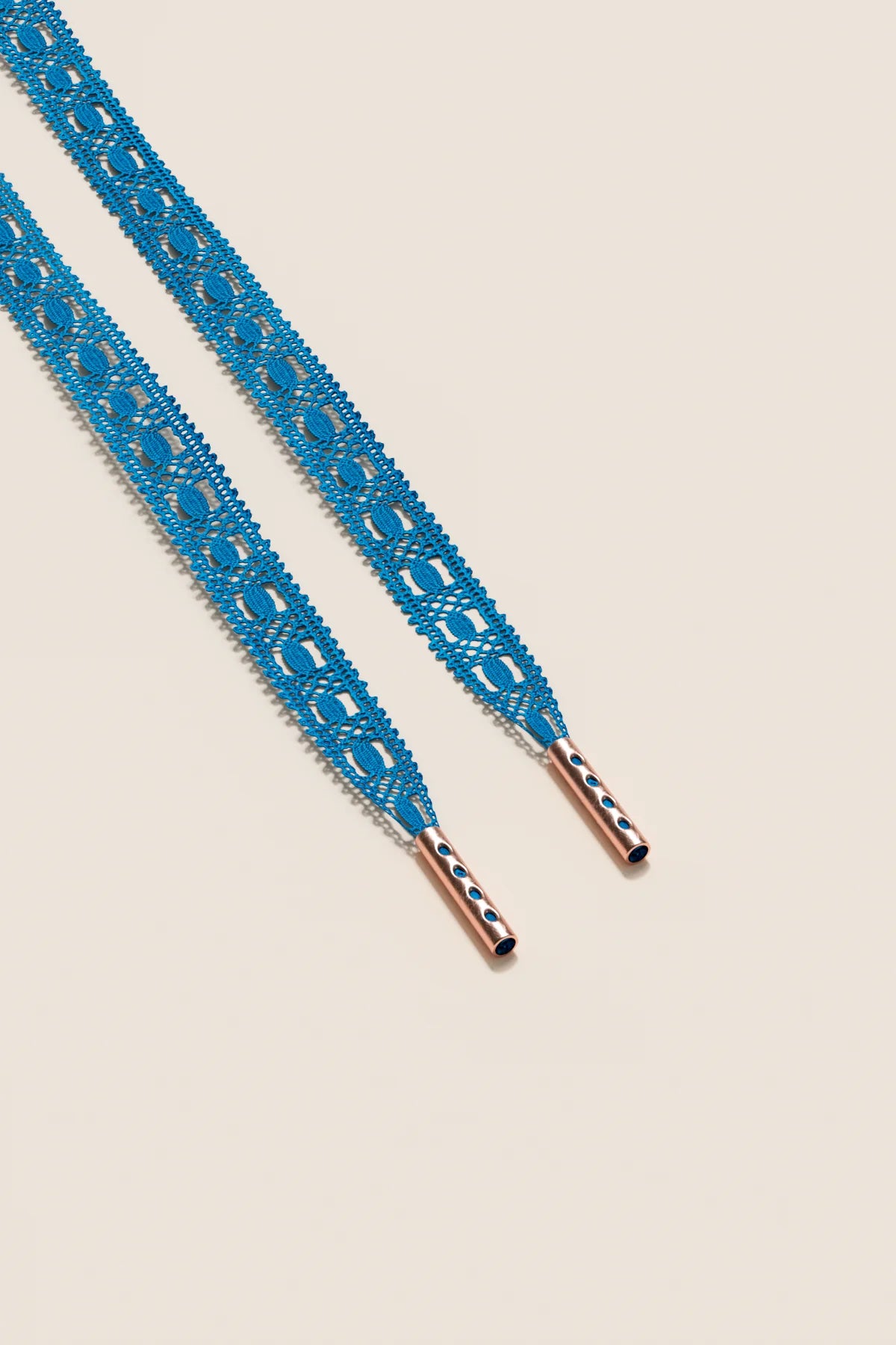 Senkels Mint Green Crochet Shoelaces with Rose Gold Aglets