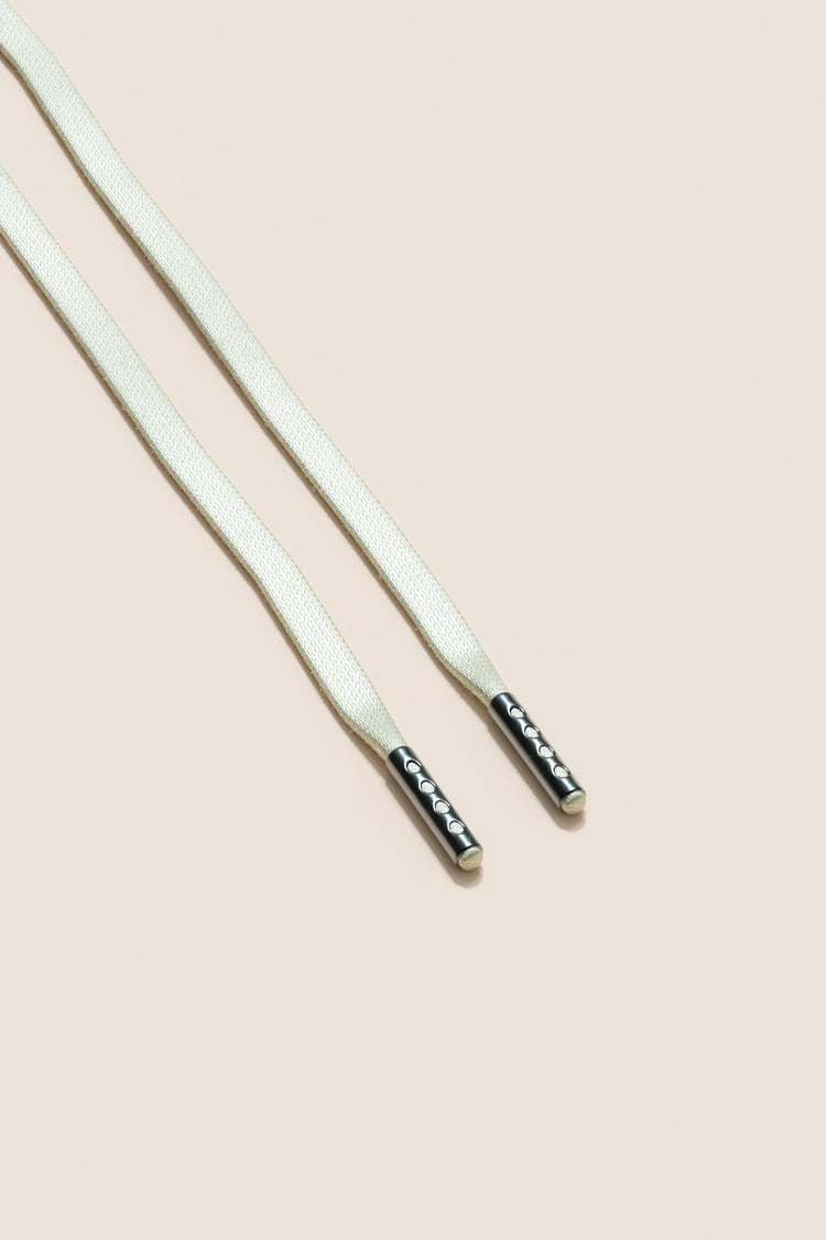 Senkels Off White 3mm Flat Waxed Shoelaces with Black Nickel Aglets